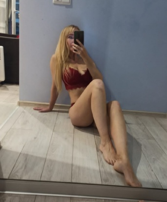 Олечка